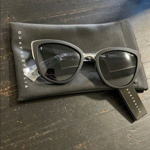 Brand new Quay sunglasses